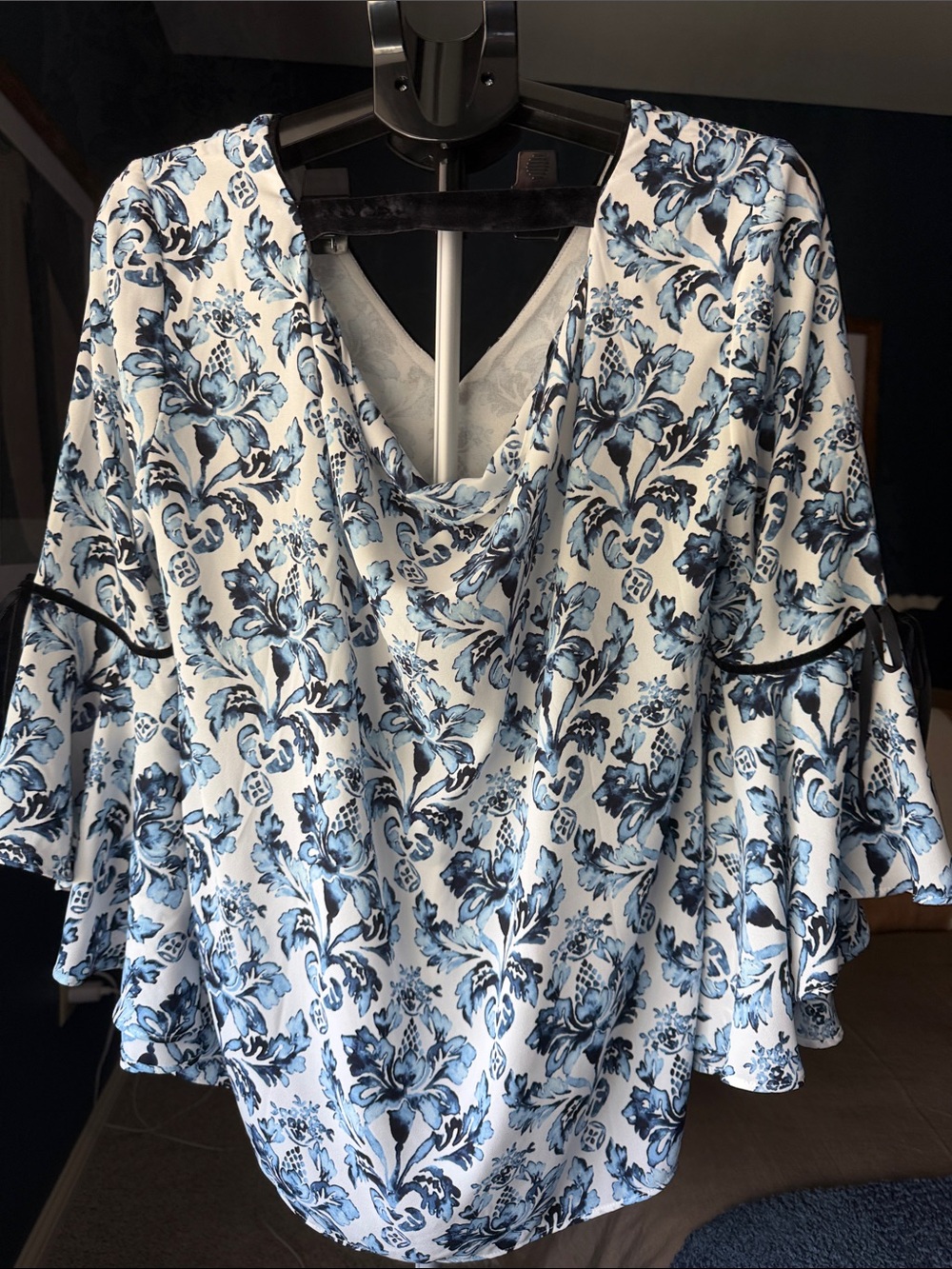 White House Black Market Blue and White Floral Bell-Sleeve Blouse